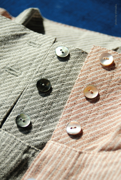 http://www.craftspace-wa.com/shop/manabeTOMO2012.jpg